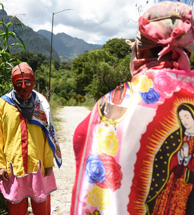 {"class" => "frame"}