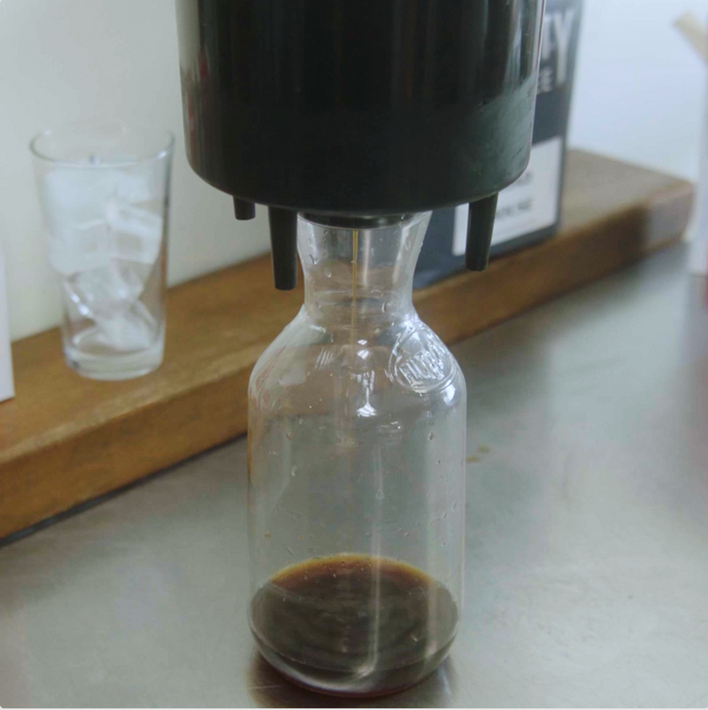 https://varietycoffeeroasters.com/cdn/shop/files/cold_brew.png?v=1653062652&width=800